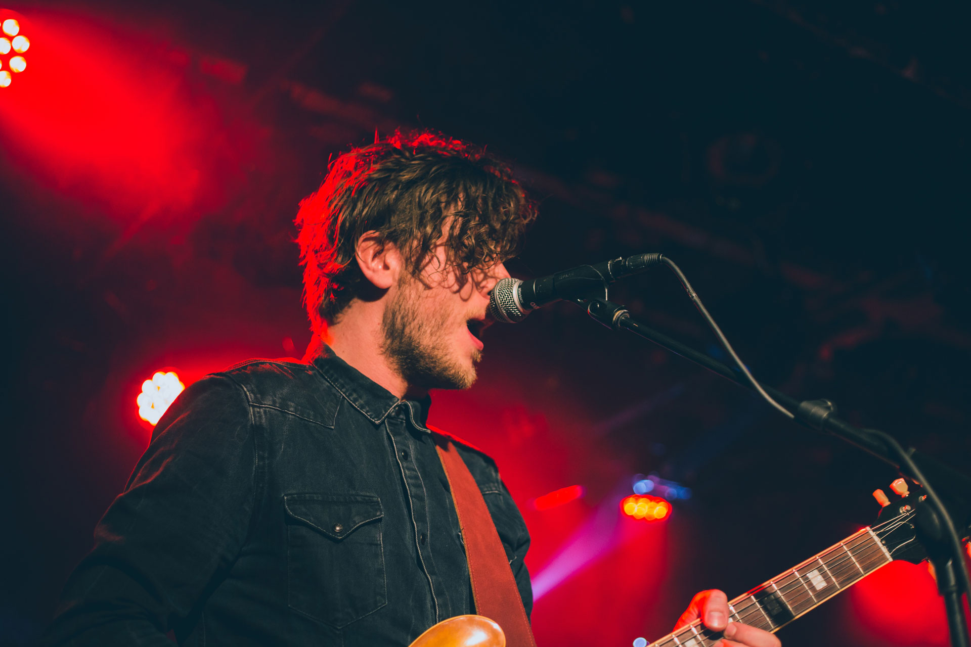 Bands Had No Idea That Their Music Follower are secretly in Love